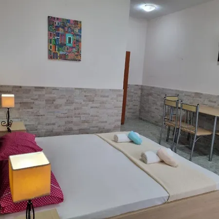 Anna Christina Lägenhetshotell Metamorfosi (Sithonia)