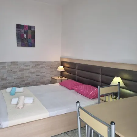 Anna Christina 3* Metamorfosi (Sithonia)