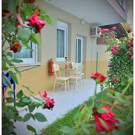 Anna Christina Aparthotel Metamorfosi (Sithonia)