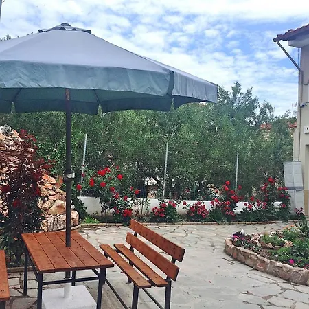 Lägenhetshotell Anna Christina 3*