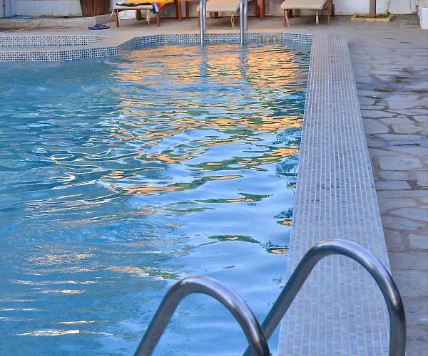Anna Christina Apart Otel Metamorfosi (Sithonia)
