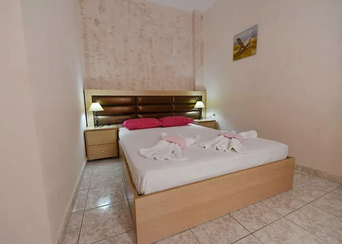 Apart Otel Anna Christina 3*